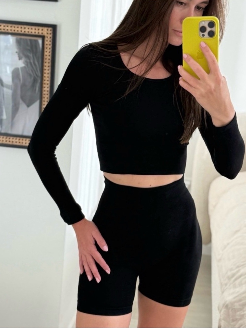 H&M Black Long-Sleeve Crop Top